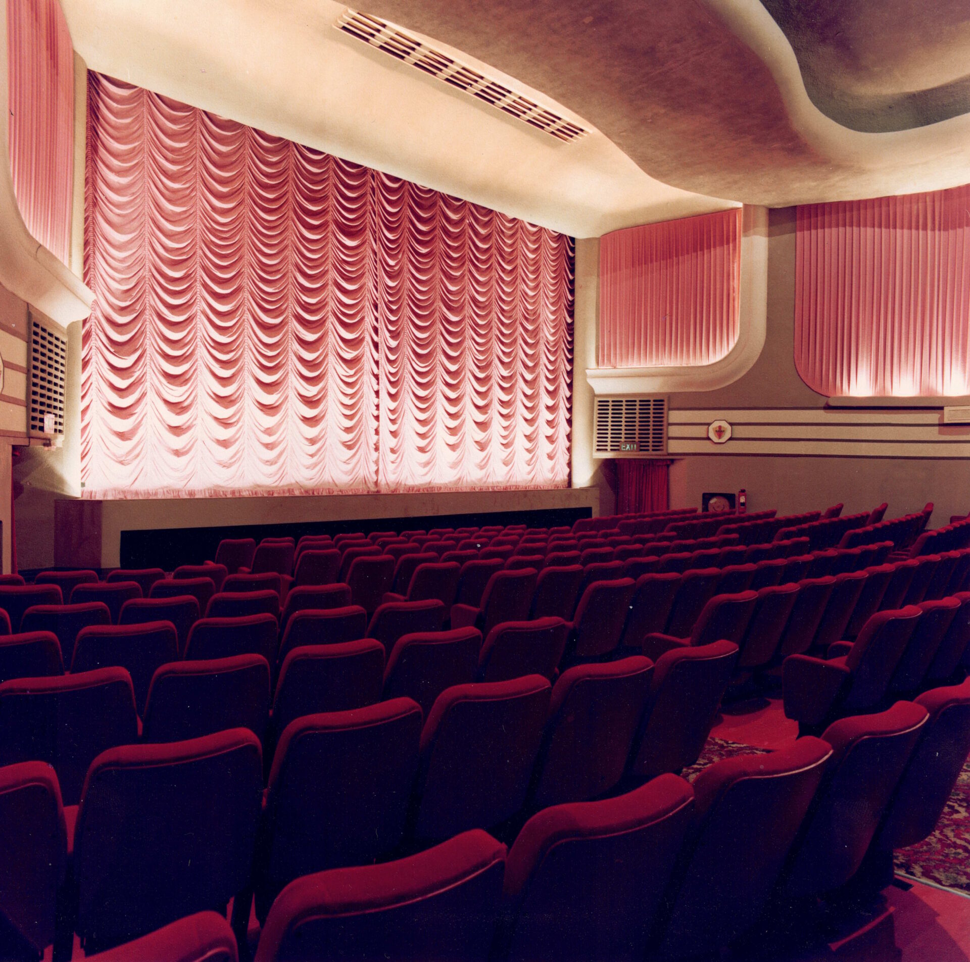 BRNB42200A0ACD4_000359